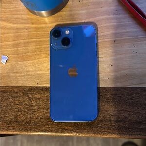 Apple iPhone 13 mini in Vibrant Blue (used)